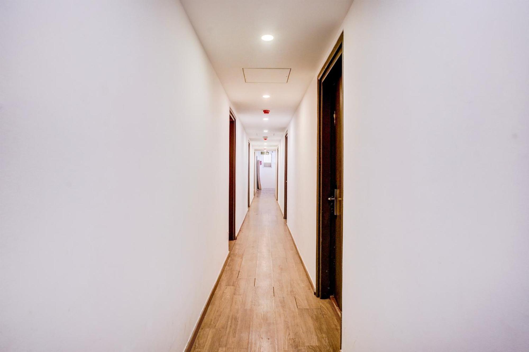 Hotel Super Townhouse Khar The Unicontinental Bombay Exterior foto