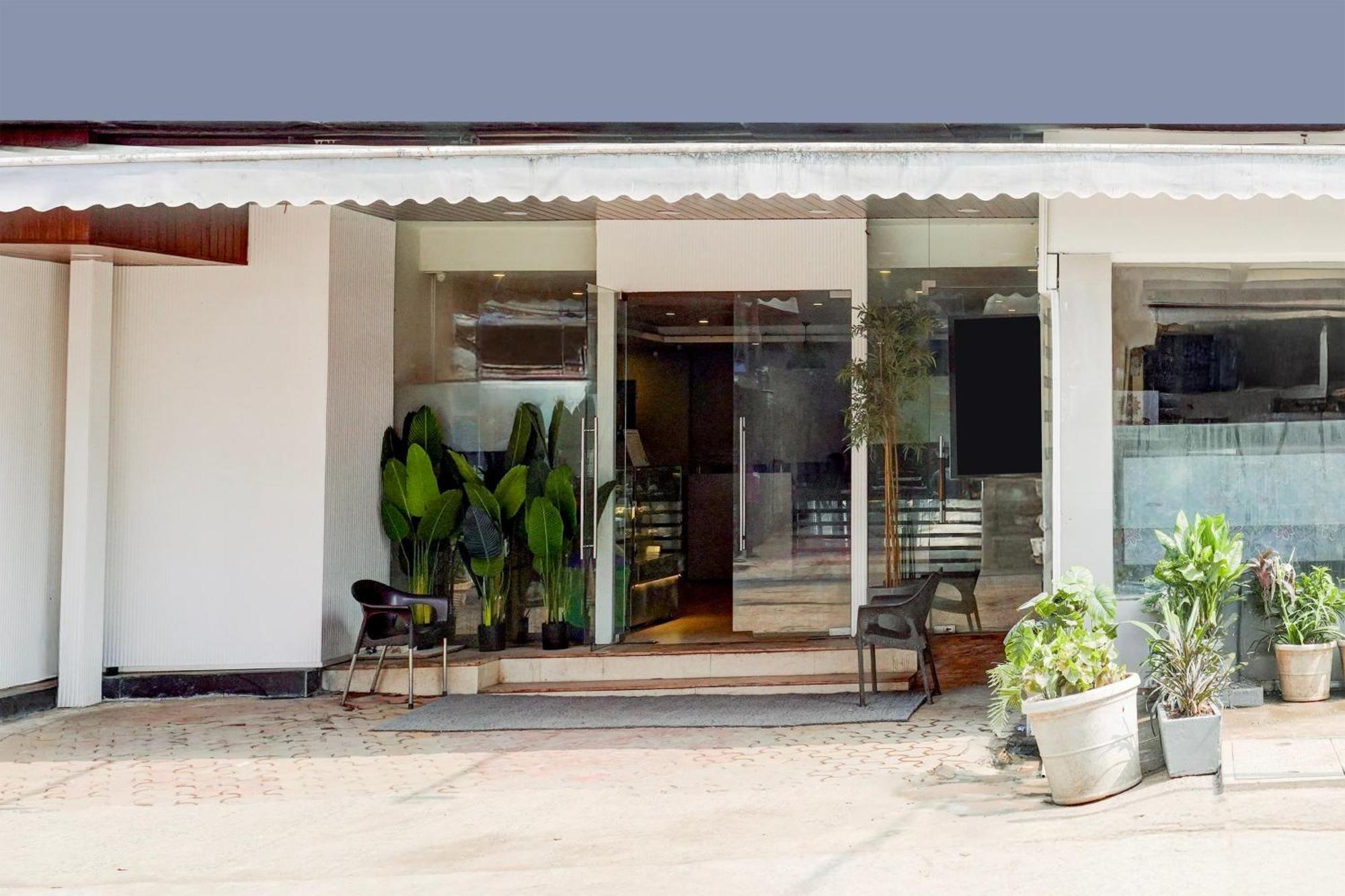 Hotel Super Townhouse Khar The Unicontinental Bombay Exterior foto